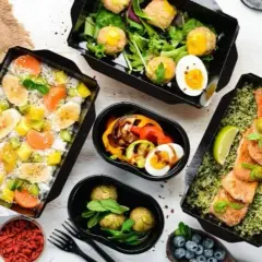 Catering dietetyczny - jak wygląda dostawa i co warto wiedzieć