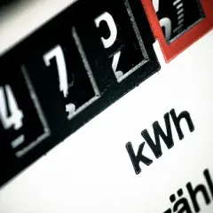 Ile prądu zużywa komputer na godzinę? Sprawdź, ile zapłacisz za energię!