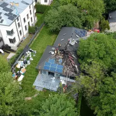 Zasilanie bezpiecznika: od góry czy od dołu? Decyzja eksperta!