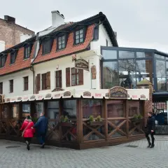 Gdzie zjeść w Toruniu? Najlepsze restauracje na każdą kieszeń