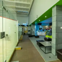 Squash Sosnowiec: Dlaczego warto dołączyć do FAVELA klubu squasha?