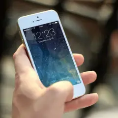 Do czego służy telefon? Odkryj jego funkcje i zastosowania w życiu