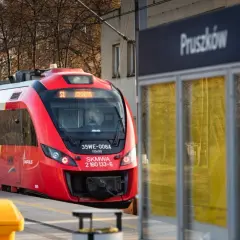 Pociąg S1 Warszawa Zachodnia: Peron? Sprawdź aktualne info!