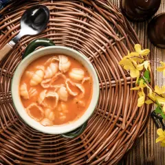 Jaki makaron do zupy pomidorowej, aby uzyskać idealny smak?