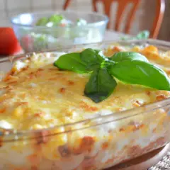 Zapiekanka z beszamelem: Sekretny przepis na idealny sos i danie
