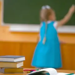 Zdalne nauczanie 2026: Ile kosztuje i jak zaoszczędzić? Pełen przewodnik
