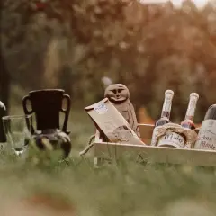 Mocny napój alkoholowy: poznaj różnorodność trunków i ich smaki