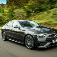 Mercedes Klasy C: Luksus, koszty, rywale. Czy warto kupić?