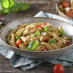 Co dodać do makaronu z pesto, aby zachwycić smakiem?