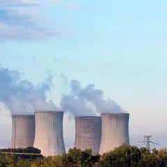 Ile energii wytwarza elektrownia atomowa? Zaskakujące dane i fakty