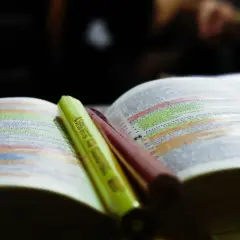 Jak szybko uczyć się na pamięć i uniknąć frustracji w nauce