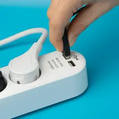 Ile prądu zużywa ładowanie telefonu? Sprawdź, ile płacisz za energię
