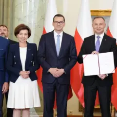 Czy ustawa emerytalna jest podpisana przez prezydenta? Sprawdź szczegóły.