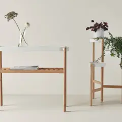 Las mejores macetas con soporte para embellecer tu hogar