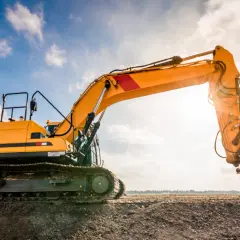 Leasing koparki: czy to się opłaca? Analiza kosztów i korzyści