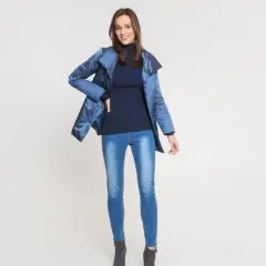 Idealny outfit na ognisko - jak wyglądać stylowo i czuć się wygodnie?