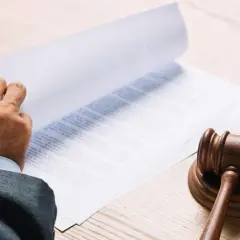 Jak wygląda rozprawa o wykroczenie? Co musisz wiedzieć, aby uniknąć problemów