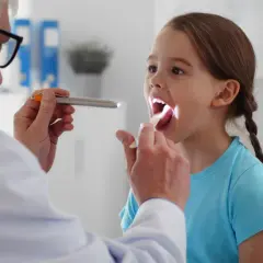 Gdzie do lekarza NFZ? Znajdź pomoc medyczną w nocy i weekendy