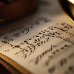 Co to jest ligatura w muzyce i jak dokładnie działa?