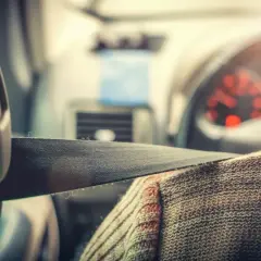Jak odblokować pas bezpieczeństwa - skuteczne metody na problem