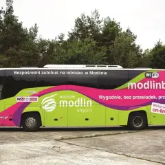 Jak dojechać z Łodzi do lotniska Modlin – najlepsze opcje transportu