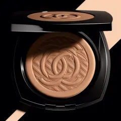 Recenzja bronzera w kremie Chanel: czy warto go wypróbować?