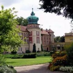 Zamek w Łańcucie ogród: odkryj piękno i historię unikalnych ogrodów