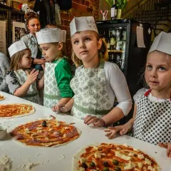Warsztaty kulinarne dla dzieci i rodziców – dlaczego warto wspólnie gotować?