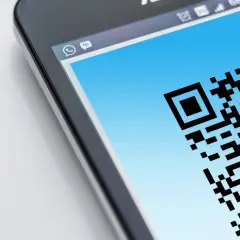 Jak zeskanować kod QR aparatem w smartfonie – proste kroki i rozwiązania problemów