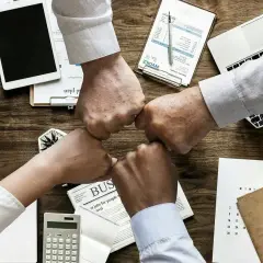 Czy status ucznia i studenta to to samo? Odkryj kluczowe różnice