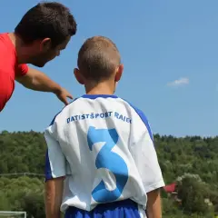 Ile zarabia trener reprezentacji piłki nożnej? Zaskakujące kwoty!
