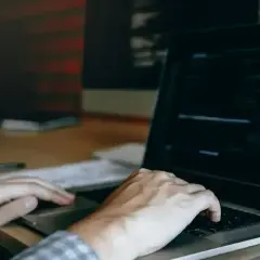 Jak usunąć podkreślenie linków w HTML? Prosty sposób w CSS