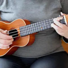 Ukulele od czego zacząć? Kluczowe kroki, które musisz znać