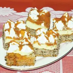 Przepis na ciasto toffi z bezami, które zachwyci Twoich gości
