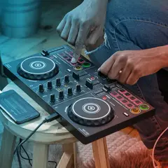 Jak podłączyć sprzęt DJ krok po kroku: prosty poradnik dla początkujących