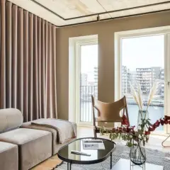 Jak oświetlić salon, aby stworzyć przytulną i elegancką przestrzeń