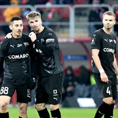 Gdzie oglądać Ekstraklasę? Sprawdź najlepsze opcje transmisji
