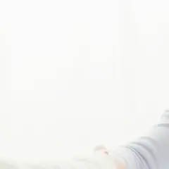 Co to jest zatrudnienie? Zrozumienie form i praw pracowniczych
