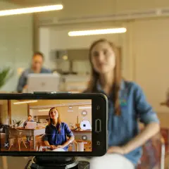 Jak poprawić jakość aparatu w telefonie i uzyskać lepsze zdjęcia
