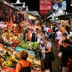 Smaczna Barcelona: Lokalne przysmaki, które musisz spróbować
