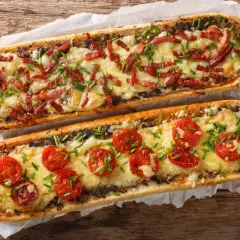 Ile gram ma zapiekanka? Zaskakujące wagi różnych rodzajów