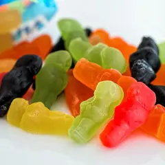 Ile ważą żelki Haribo? Odkryj kalorie i wagi różnych rodzajów