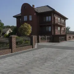 Czy ułożenie kostki brukowej wymaga zgłoszenia? Sprawdź, zanim zaczniesz!