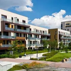Ile kosztuje wybudowanie bloku mieszkalnego? Poznaj ukryte koszty