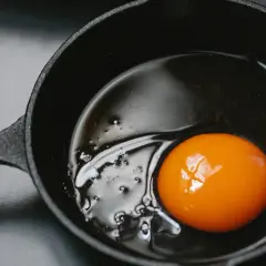 5 cech idealnej patelni na jajka! Jak wybrać najlepszą dla siebie?