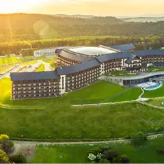 Kto jest właścicielem hotelu Arłamów? Poznaj zaskakującą historię.