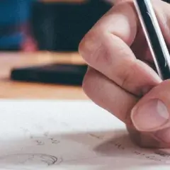 Co napisać w profilu zawodowym, aby przyciągnąć pracodawców?