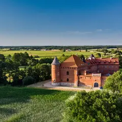 Zamek w Tykocinie: Fascynująca historia i tajemnice królewskiej rezydencji