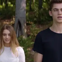 Najlepsze filmy o nastolatkach i miłości, które skradną twoje serce