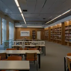 Biblioteka APS: Jak korzystać? Poradnik dla nowych studentów